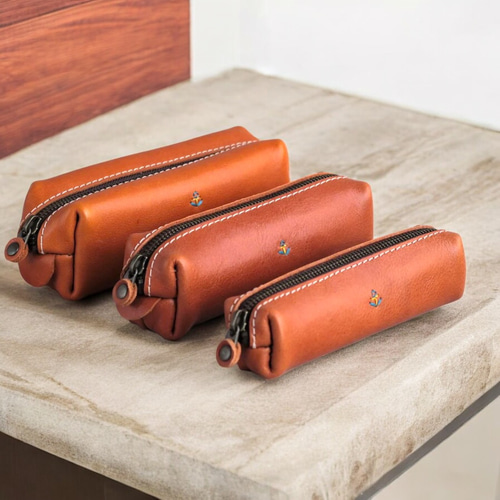 ボッカ｜ボックス型レザーペンケース【革6色×3サイズ】無料の糸＆刺繍