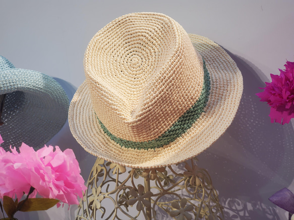 hat for woman手工鉤針編織草帽遮陽帽拉菲亞草帽米色女帽婦人帽子情侶帽茶花生日禮物交換禮物母親節禮物有時尚有形 第9張的照片