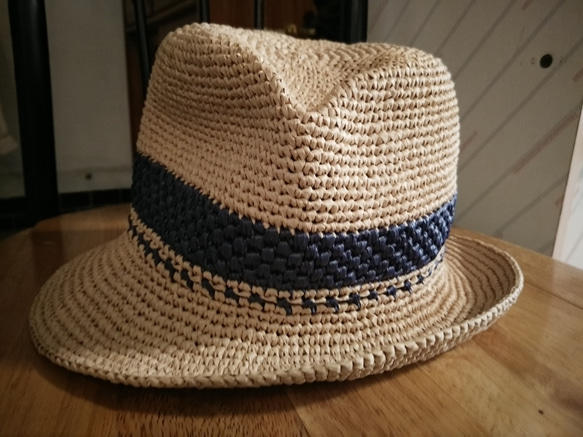 hat for man手工鉤針編織遮陽帽拉菲亞草帽米色男帽紳士帽情侶帽父親節禮物生日禮物情人節禮物交換禮物客製訂製定製 第10張的照片