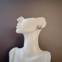 夜櫻 櫻花花瓣貼耳式樹脂耳環 第6張的照片