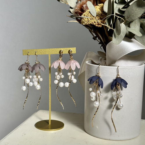 ゆらゆら花くらげピアス・イヤリング ピアス(フック・チェーン ゆらゆら花くらげピアス・イヤリング ピアス(フック・チェーン