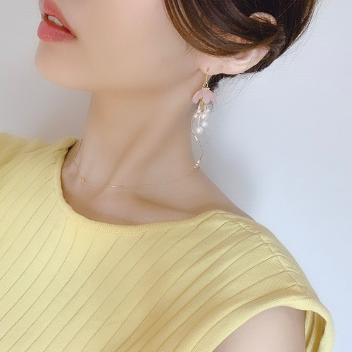 ゆらゆら花くらげピアス・イヤリング ピアス(フック・チェーン ゆらゆら花くらげピアス・イヤリング ピアス(フック・チェーン