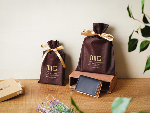 【刻印可】ミドルサイズで使いやすい！　がま口三つ折り財布　アリアナ　MI0057 お任せ