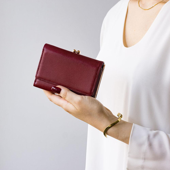 【刻印可】ミドルサイズで使いやすい！　がま口三つ折り財布　アリアナ　MI0057 お任せ