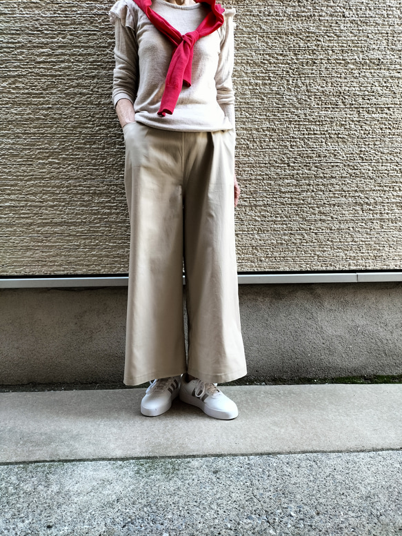 ベージュ コットン ワイドパンツ