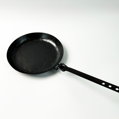 IRON WORKS KORU tore pan 17cm 鉄フライパン TORE PAN 17cm – IRON WORKS KORU