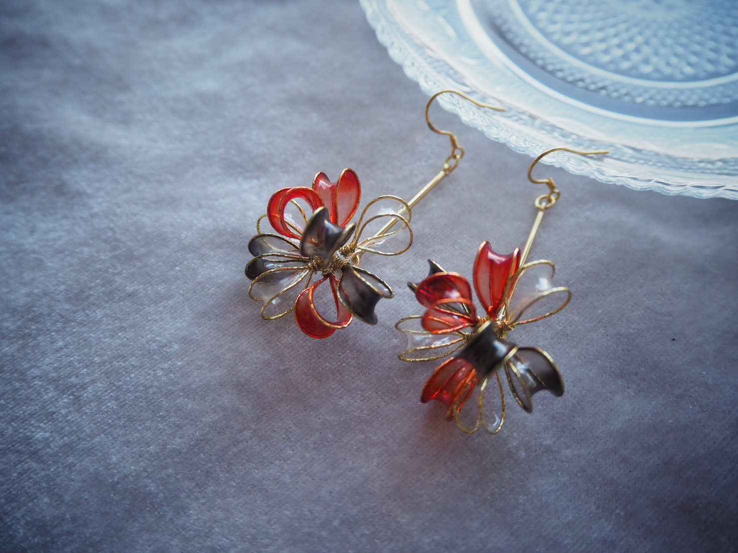 品数豊富！ 手染めペイント 482 レジンピアス ピアス