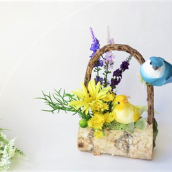 風水 幸せの青い鳥 マーガレットとデイジーのフラワーアレンジメント