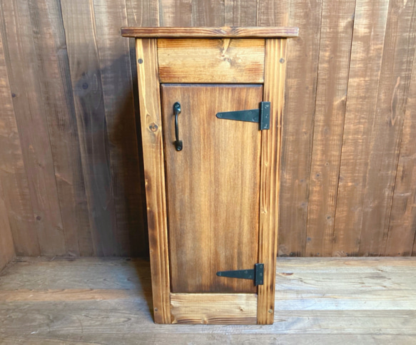 スタバ風30センチキューブ水槽台で御座います。 スタバ風30センチ