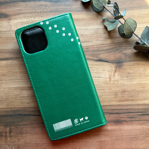 にゃんこノートの手帳型スマホケース（黒猫） iphone16e iphone17