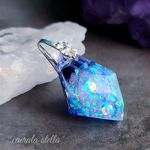 青いネオンの閃光!!★希少石ラズライト★リング、ペンダントオーダー受付中 青いネオンの閃光!!☆希少石ラズライト☆リング、ペンダントオーダー