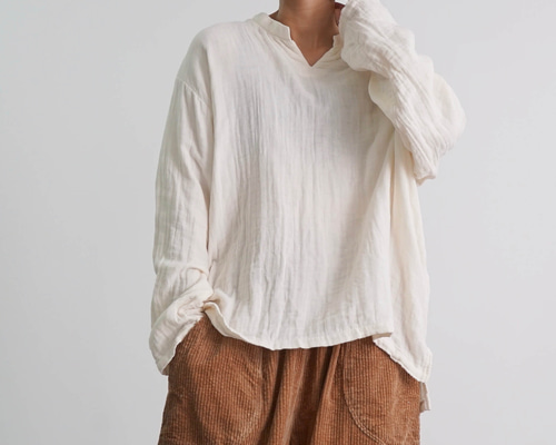 UZUiRO キーネックガーゼロンT/ネイビー/知多木綿3重ガーゼ キーネックガーゼロンT | ネイビー - UZUiRO/公式オンラインショップ