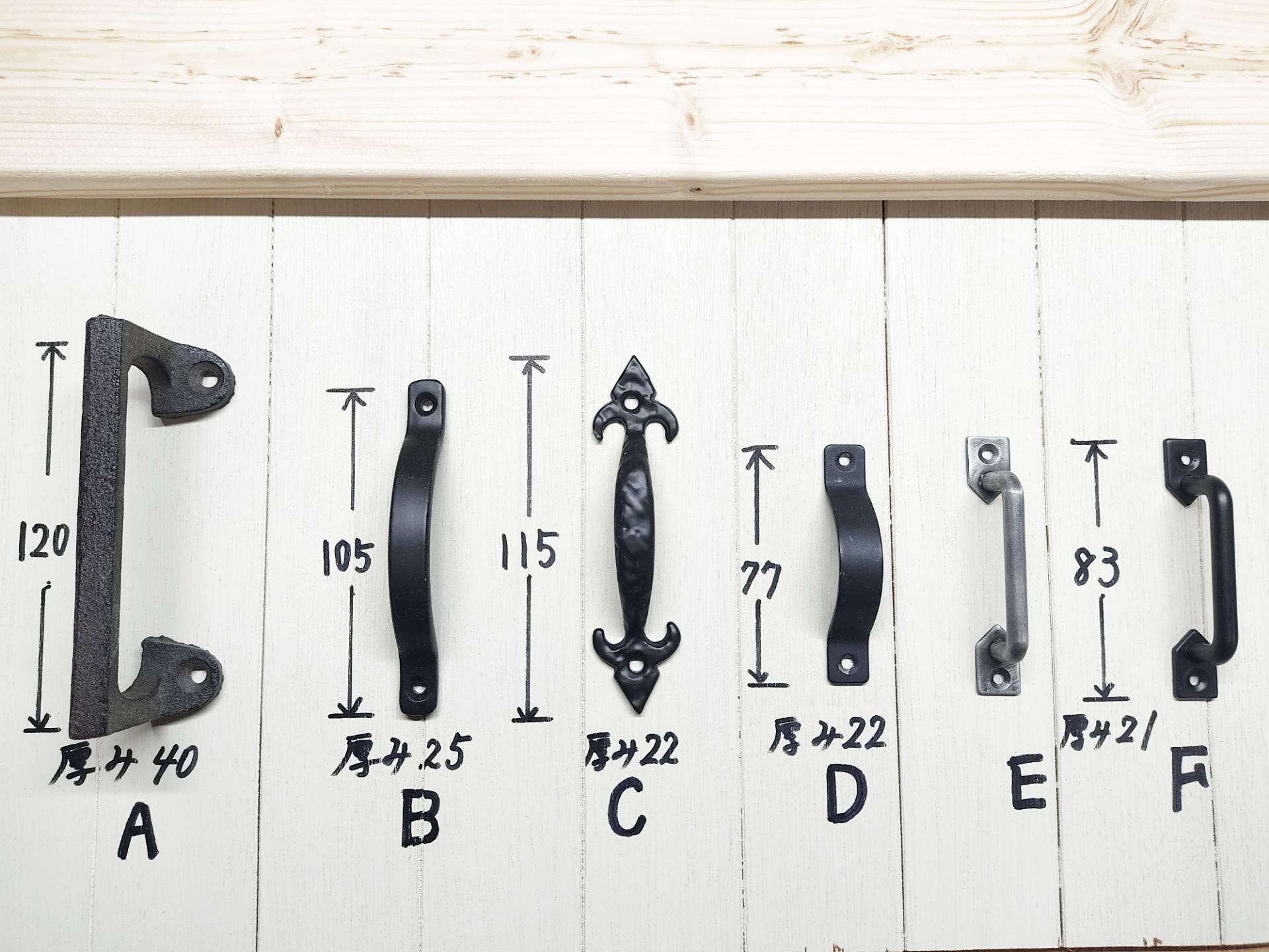 ※送料がかなり安くなりました！サイズオーダー可！●超ワイド４枚扉キャビネット●シャビーホワイト無垢材ナチュラル●受注製作