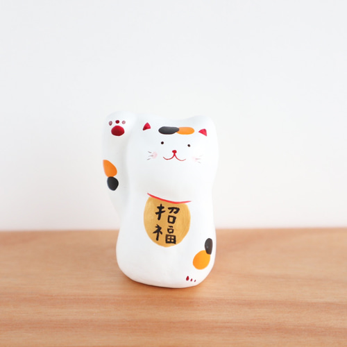 招き猫 猫置物 三毛猫