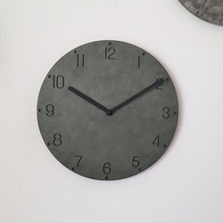 古塗装のモルタル掛け時計（ブロンズグリーンベース）【受注生産】 1枚目の画像