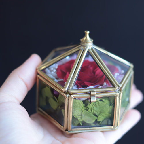 一輪のバラ＊テント型アンティークガラスケース＊リングピロー