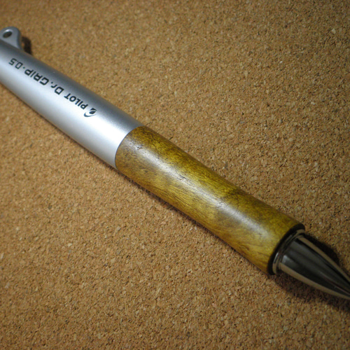 旧型ドクターグリップ シャンプーペンシル ウッドグリップに