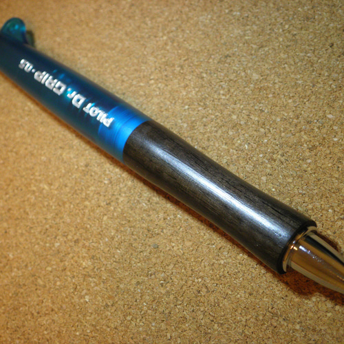 旧型ドクターグリップ シャンプーペンシル ウッドグリップにカスタム