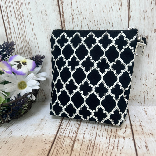 【美品】希少　COACH カラビナ付きポーチ　ボタニカル柄　IQOS タバコ入れ 美品】希少 COACH カラビナ付きポーチ ボタニカル柄 IQOS タバコ