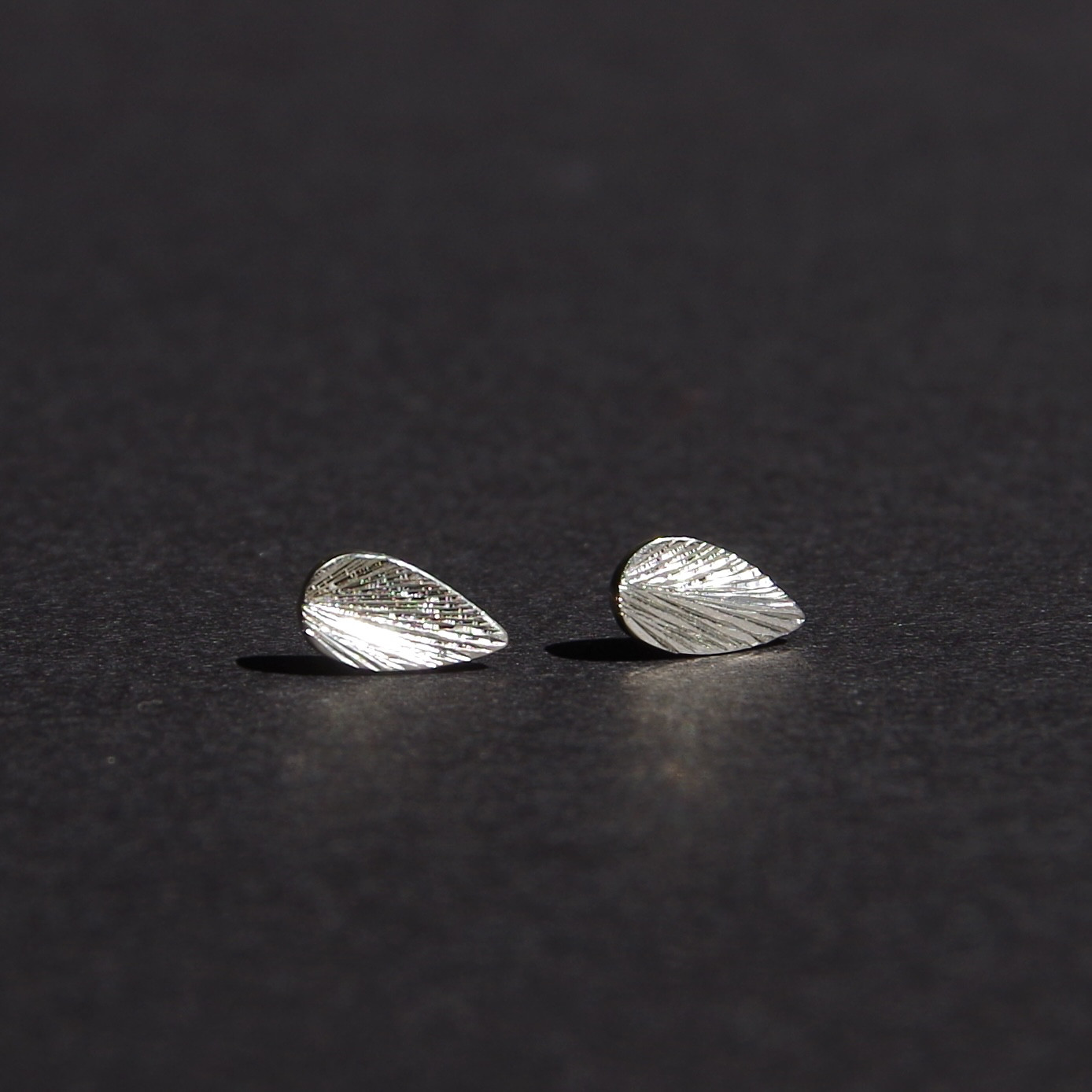 SV drop pierces