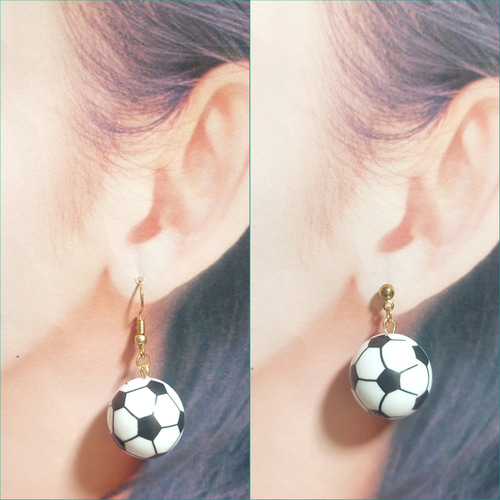 サッカーボール ピアス*イヤリング♡ シンプル 観戦 推し活【再販