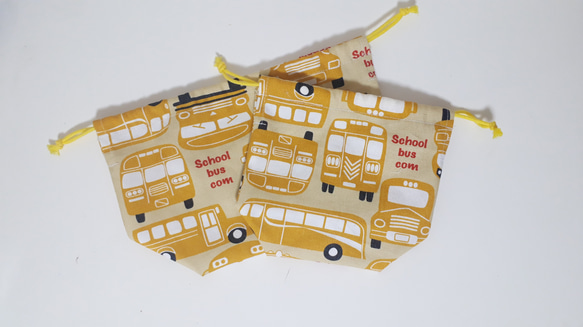 おしゃれなバス柄のお弁当&コップ袋 2枚目の画像