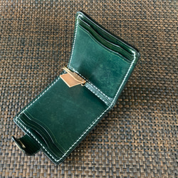 [深綠色染料] 錢夾變成扁平寬度 85 毫米 4 卡 + 多口袋紙幣夾 MC-10dgn Nume 皮革 第10張的照片