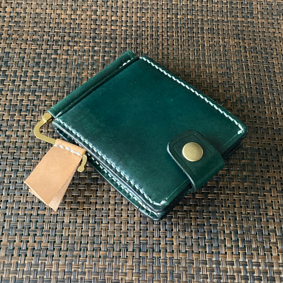 [深綠色染料] 錢夾變成扁平寬度 85 毫米 4 卡 + 多口袋紙幣夾 MC-10dgn Nume 皮革 第11張的照片