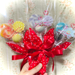 お菓子のプチブーケ ウエディングのプチギフトや発表会などにも！ 3枚目の画像