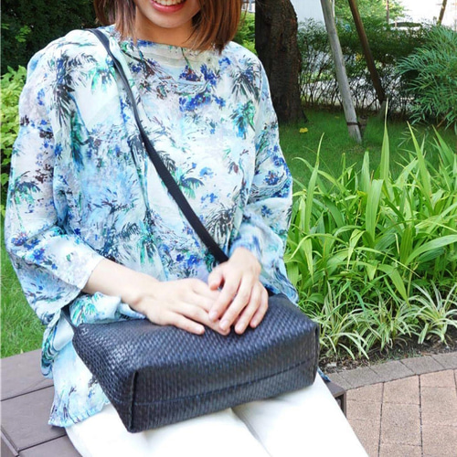 山羊革】極軽メッシュショルダーバッグ<5色展開> M8021 ショルダー