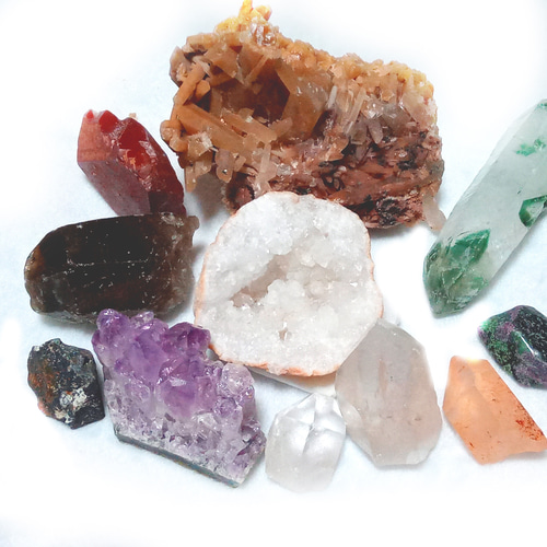 お年玉/原石福袋/1300g/大物原石詰合せ(ご自分用)413610620 260107