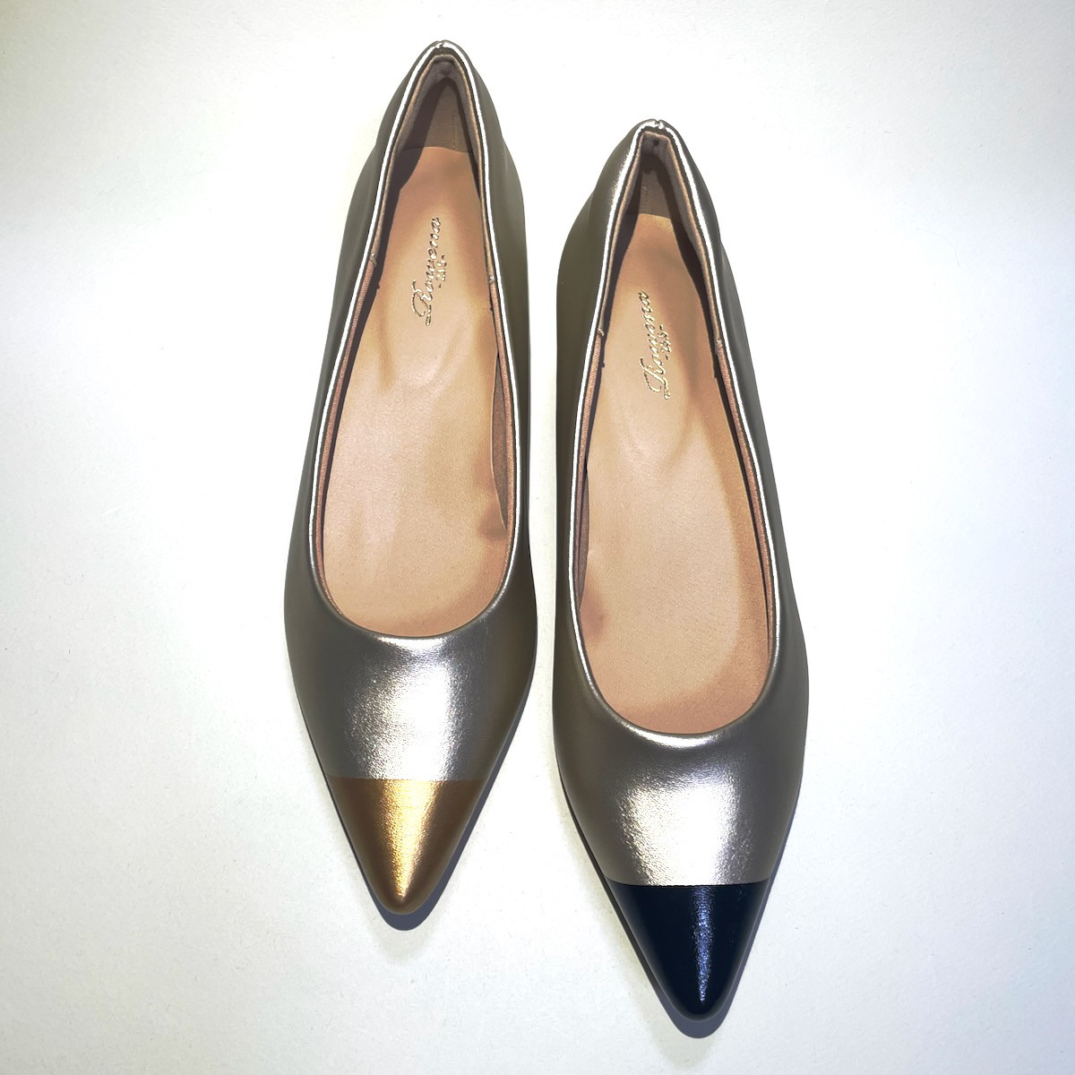 ちょこっと3cmヒール♫走れるバイカラーパンプス (ライトゴールド) 22.5cm〜25.0cm 軽楽