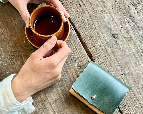 送料無料】財布 レディース メンズ 二つ折り 30代 40代 50代