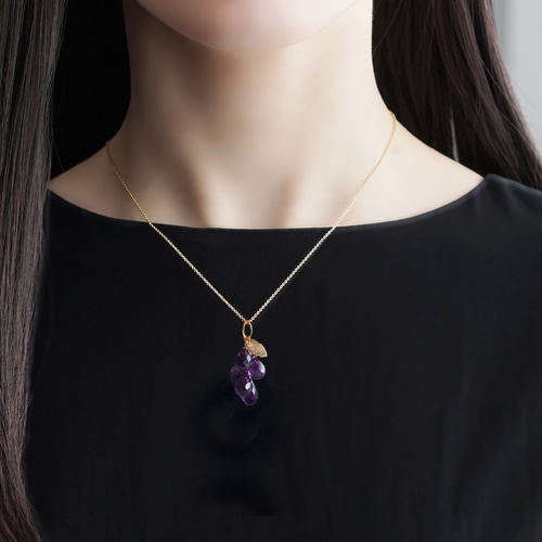 アメジスト製 ぶどうの装飾品 約15cm アメジスト製 ぶどうの装飾品 約15cm