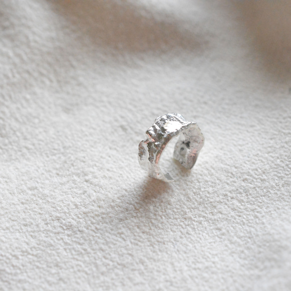 ﾌﾟﾗｽ シルバーイヤーカフ melt 2枚目の画像