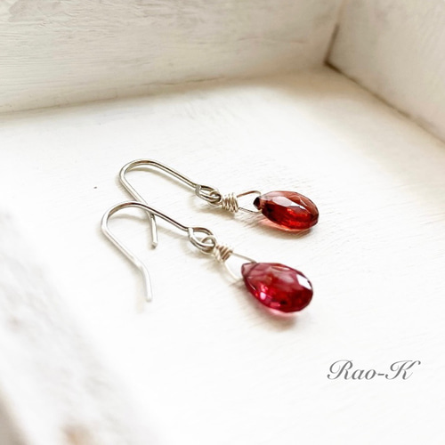 ✨silver925ガーネットのピアス/イヤリング ピアス（フック