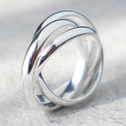 指輪 レディース シルバー トリニティ ３連 リング 925メッキ アクセサリ ジュエリー デザイン デザイン 4枚目の画像