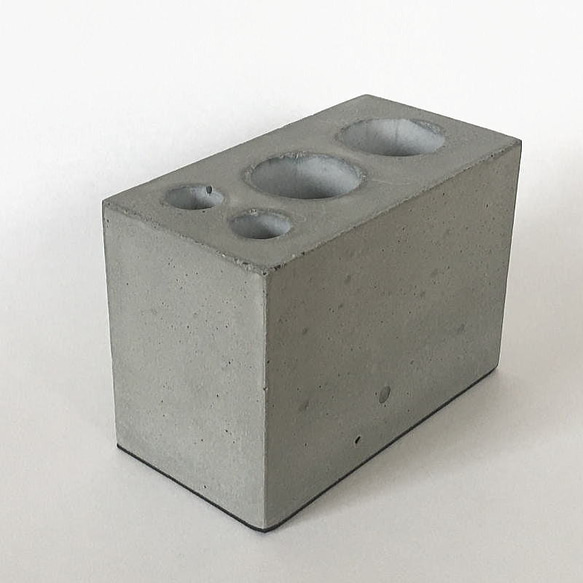コンクリートペン立てブロック A-type　-コンクリート/モルタル/セメント雑貨- 4枚目の画像