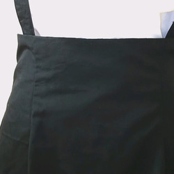 再販黒のサスペンダー付きロングスカート  ポリエステル素材 ハイウエスト 3枚目の画像