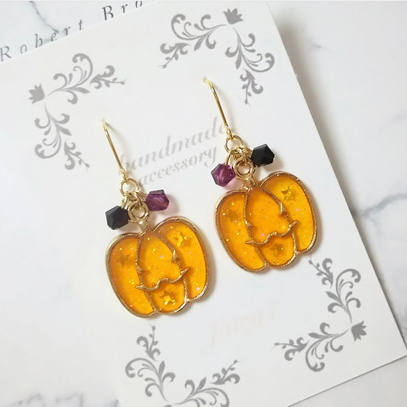 ☆❤️ ハロウィンカボチャガラスパンプキンフープピアス