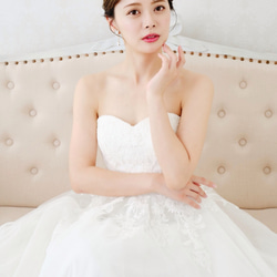 ウェディングイヤリング　ピアス　ブライダルイヤリング　ビジュー　花　クリスタル　小枝　結婚式　披露宴　前撮り　LE01 5枚目の画像