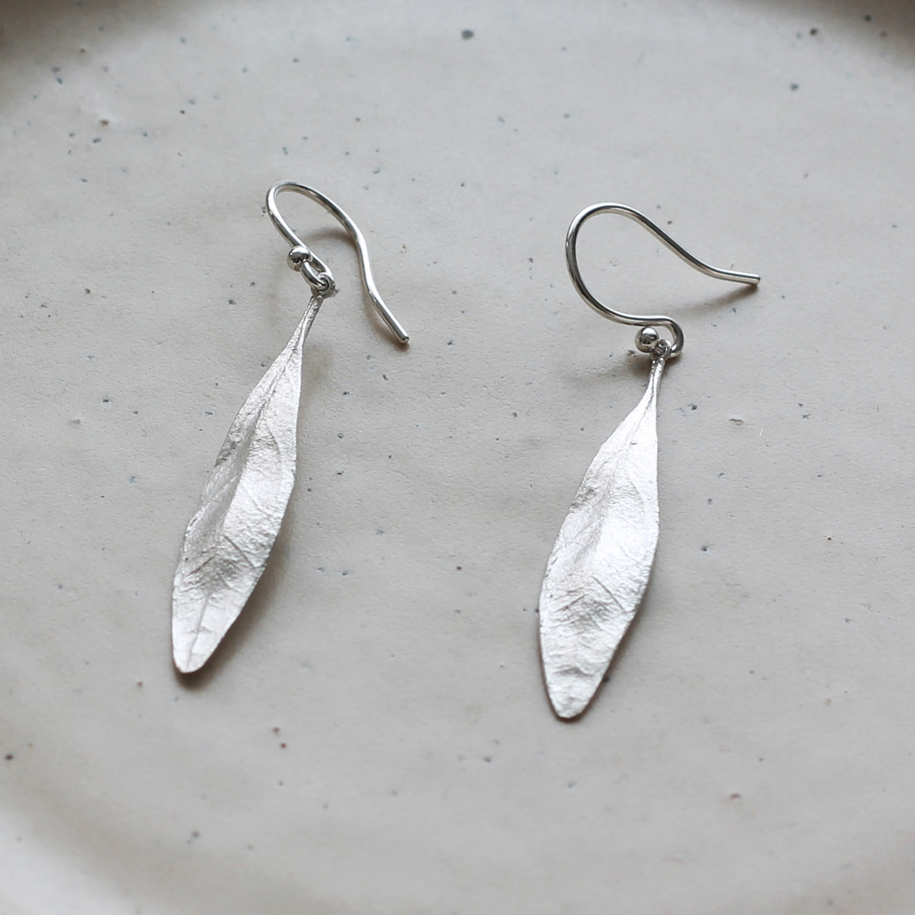 オリーブのピアス