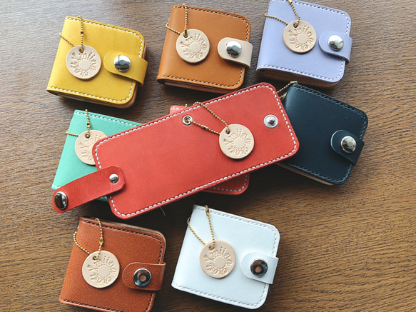 レザーの携帯ミニフォトケース 5枚目の画像