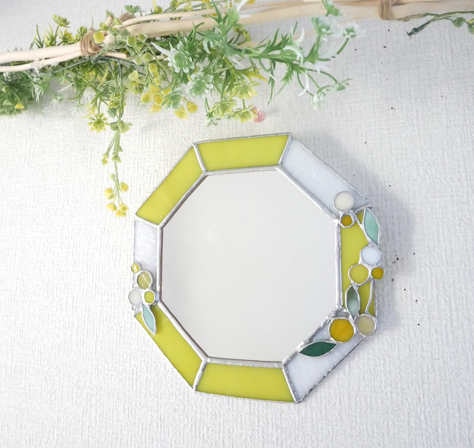 ミモザの八角形の鏡 (20size/max21） ステンドグラス ドレッサー