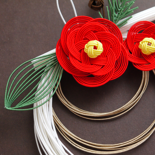 水引 赤い椿のお正月飾り しめ縄・しめ飾り 菜の花工房 通販 7885086