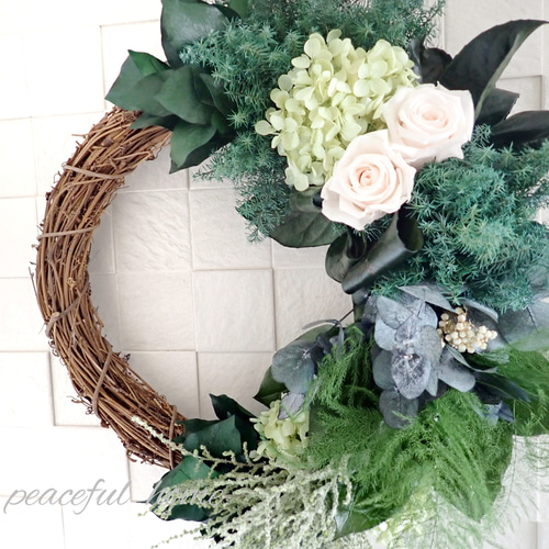 ★ブリザーブド＆ドライフラワー＆ソラローズのハーフリース【40センチ】 楽天市場】ソラフラワーリース : プリザーブドフラワーフルールサラ