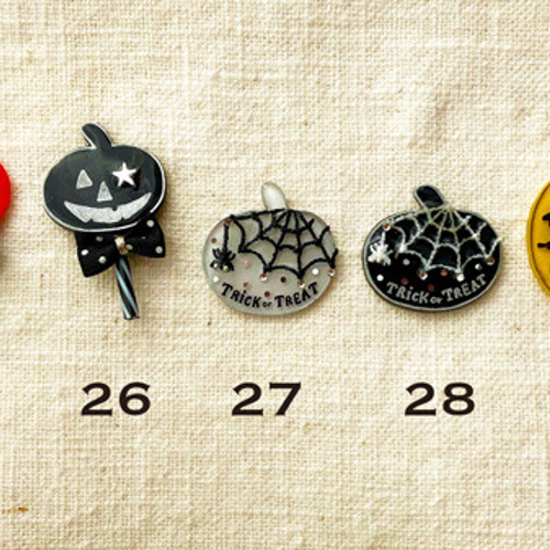 ハロウィンおばけ☆5センチヘアゴム又はブローチお選び下さい ハロウィンおばけ☆5センチヘアゴム又はブローチお選び下さい Camera