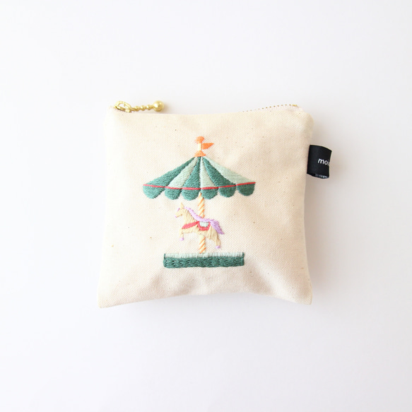 ファスナー付き刺繍ポーチ（L） | Ai Loves