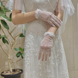 *ﾙﾘｱﾝｵﾘｼﾞﾅﾙ* フェミニン ウェディンググローブ 結婚式 ブライダル (オフホワイト・ホワイト) 2枚目の画像