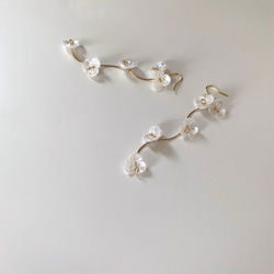 Blooming Pearl Flower 3Petal Pierced Earrings 3枚目の画像